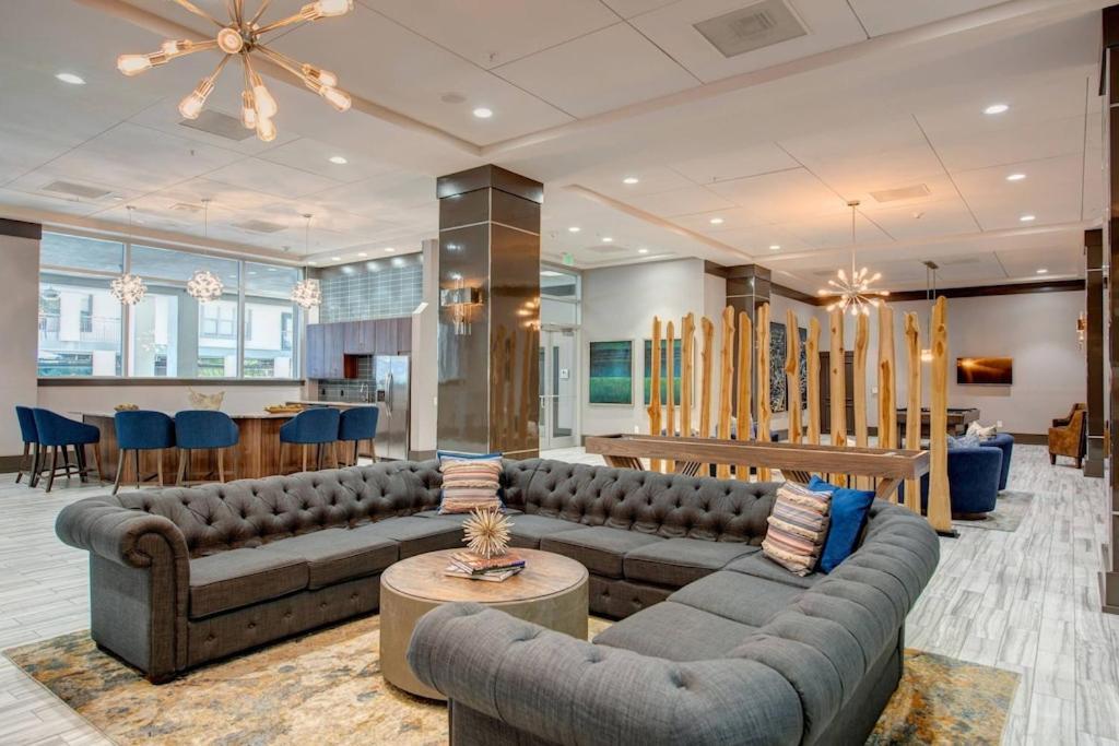 Modern Galleria Apt-Freeparking-Pool-Fast Wifi-Med Ctr Хюстън Екстериор снимка