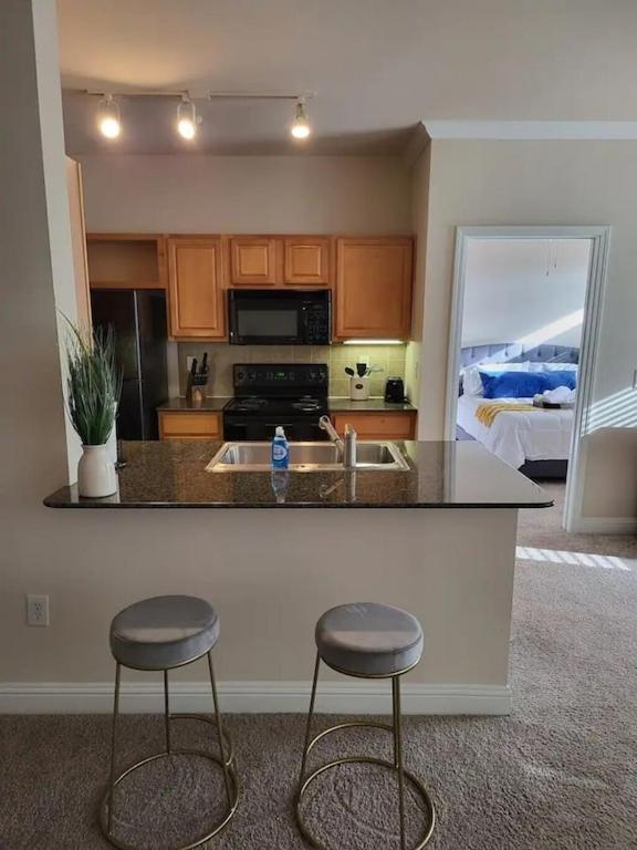 Modern Galleria Apt-Freeparking-Pool-Fast Wifi-Med Ctr Хюстън Екстериор снимка
